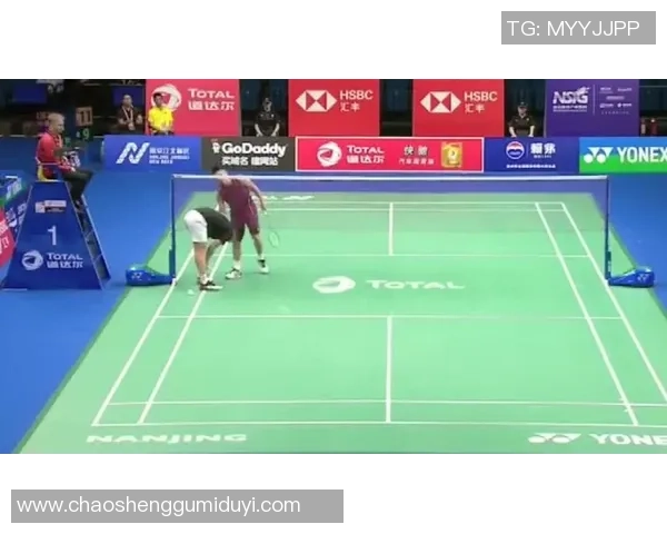 网球巨献：探秘南京网球队的配合